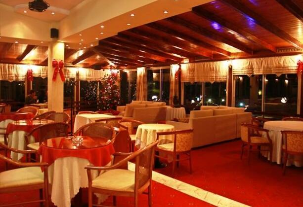 Erato Hotel Livadia - Photo3