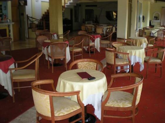 Erato Hotel Livadia - Photo5