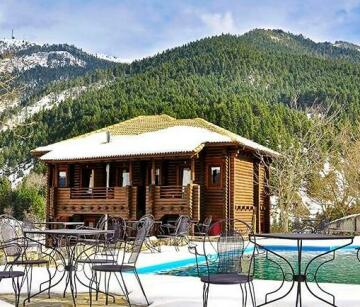 Iliessa Wooden Guesthouse