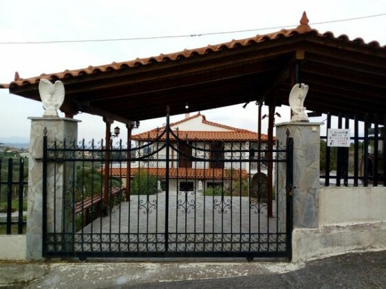 Mario's country house close to sea / near to Chalkida - Photo2