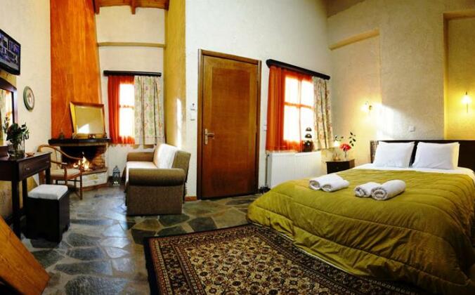 Mesostrati Guesthouse - Photo3