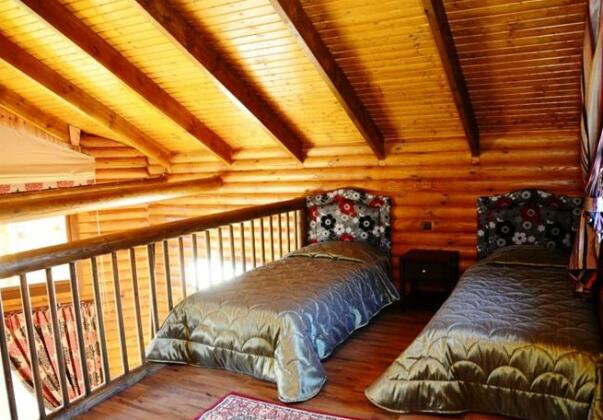 Natura Chalets - Photo2