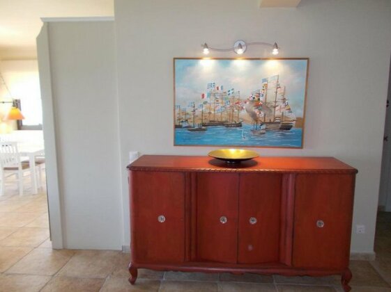 Skaloma Villas Art 1 - Photo2