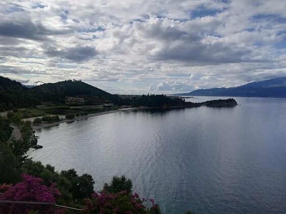 Thea Monastiraki - Photo3