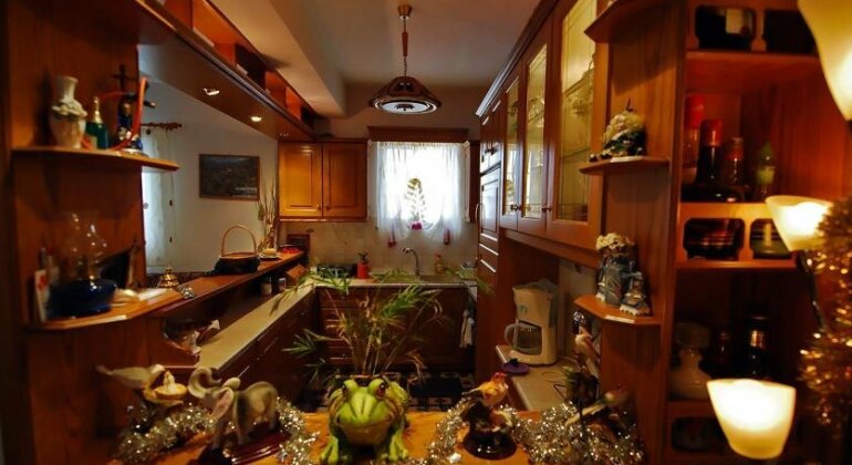 To Oneiro - Photo2