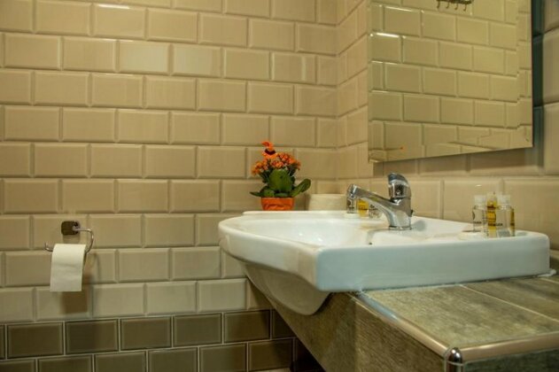 Dafni Plus Hotel - Photo2