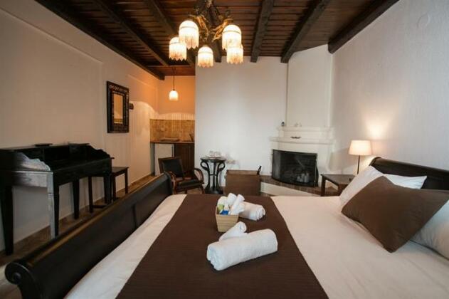 Enastron Guesthouse - Photo3