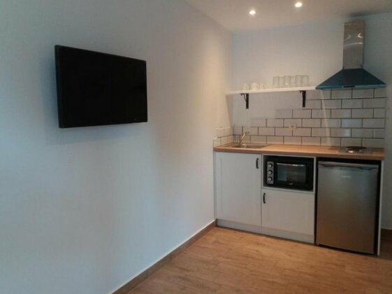 Gkaras Apartments - Photo3