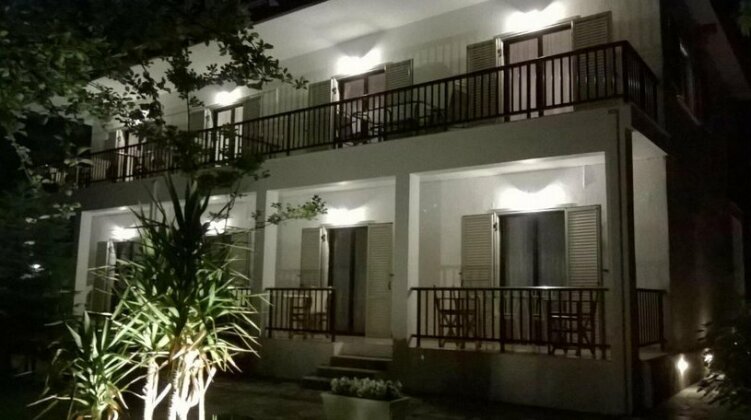 Gkaras Apartments - Photo4