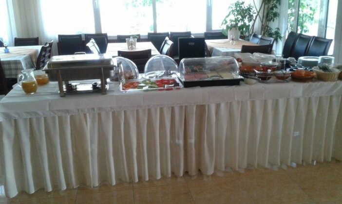 Hotel Lefkes - Photo2
