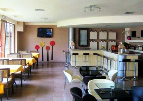 Hotel Niko Paradise - Photo2