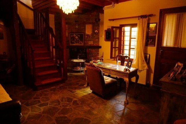Kallisto Traditional Guesthouse - Photo4