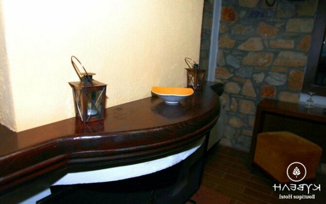 Kyveli Pieria - Photo4