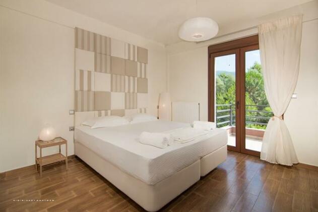 Olympus Villas - Photo3