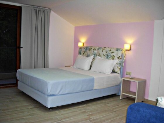 Studios & Apartments Efrosini - Photo5