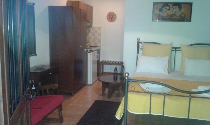 Traditional Guesthouse Archontoula - Photo3