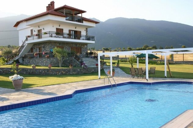 Villa Dafne Pieria