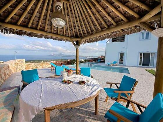Interhome - Ekaterini - Photo2