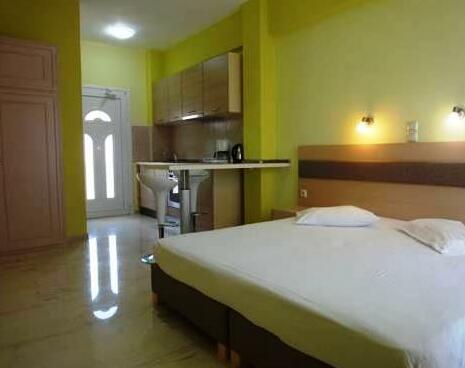 Albatros Studios & Apartments - Photo4