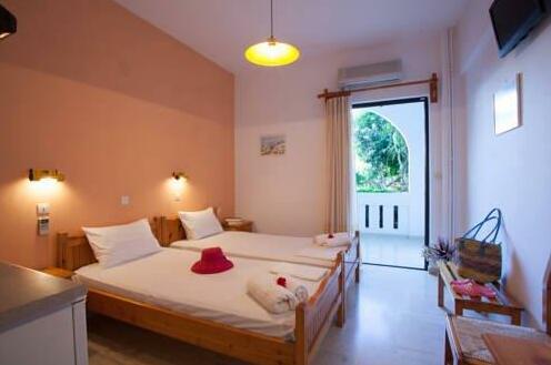 Castello Apartments & Studios - Photo4