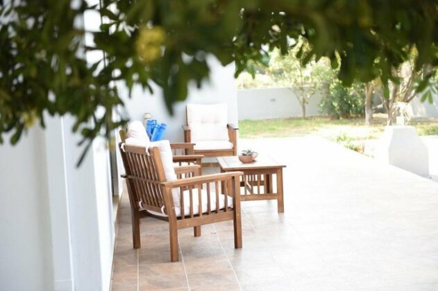 Dimitris' & Valentina's Home - Photo3
