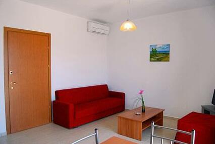 Manolis Apartments - Photo3