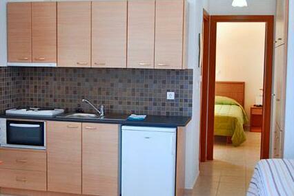Manolis Apartments - Photo4