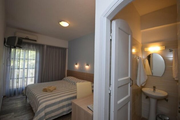 Myrtis Hotel - Photo5