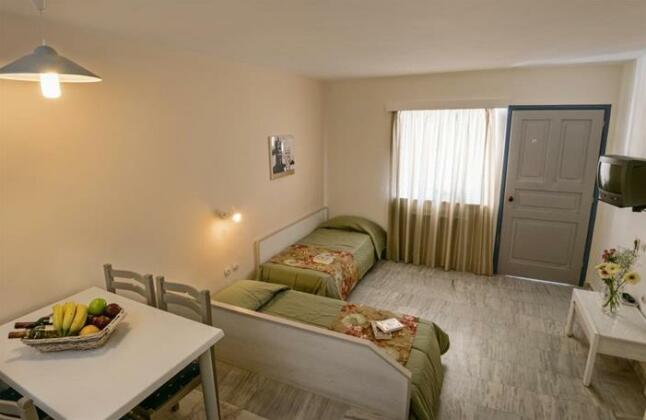 Ariadne Hotel Apartment - Photo4