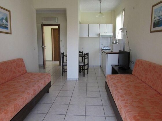 Bueno Hotel - Photo5