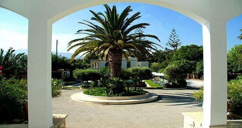 Hotel Mantenia - Photo2