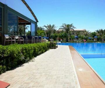 Marinos Beach Hotel-Apartments