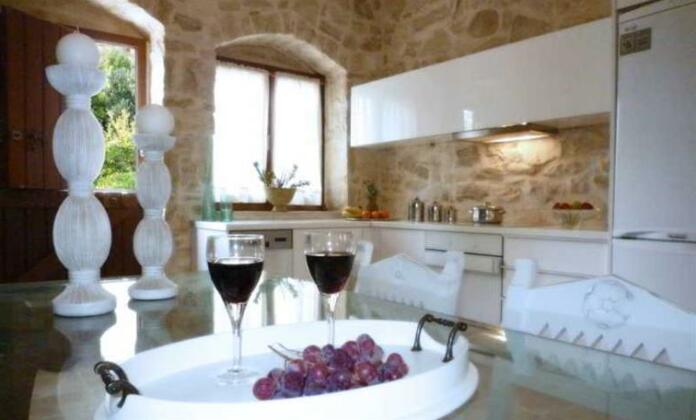 Minos Platanes - Photo2