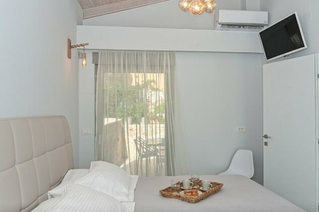 Aenaon Seaview Villa - Photo4