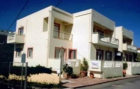 Apollon Studios & Apartments - Photo3