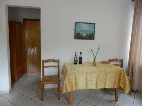 Babis Apartments - Photo3
