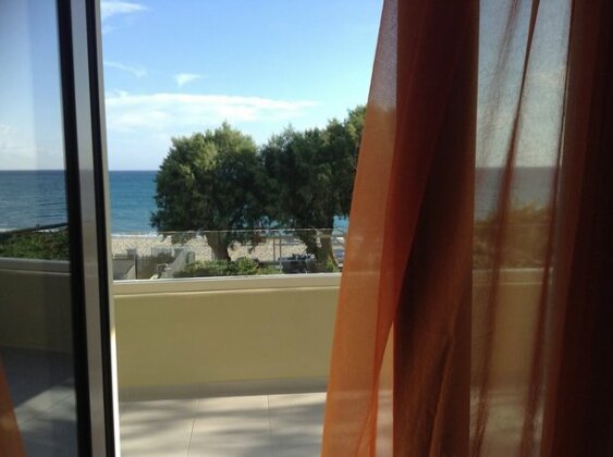 Effi Apartments - Photo2