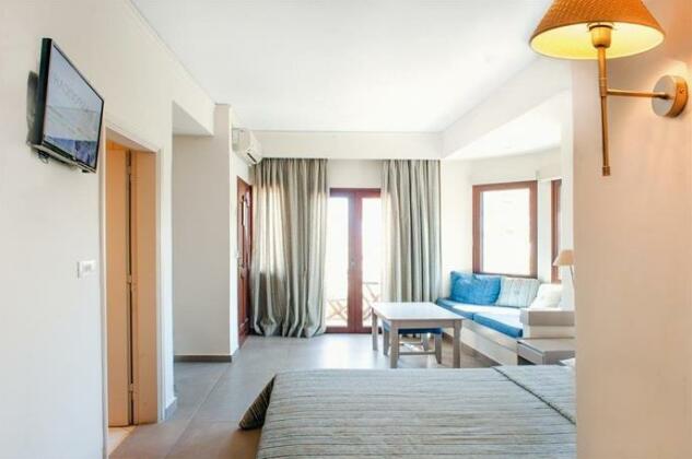 Frideriki Studios & Apartments - Photo2