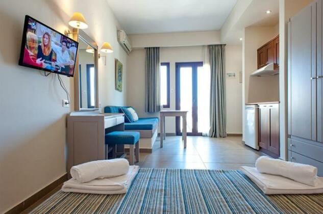Frideriki Studios & Apartments - Photo5