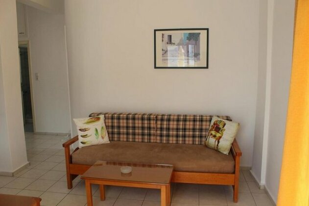 Platanias Beach Apartment - Photo2
