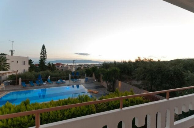 Varouxakis Hotel