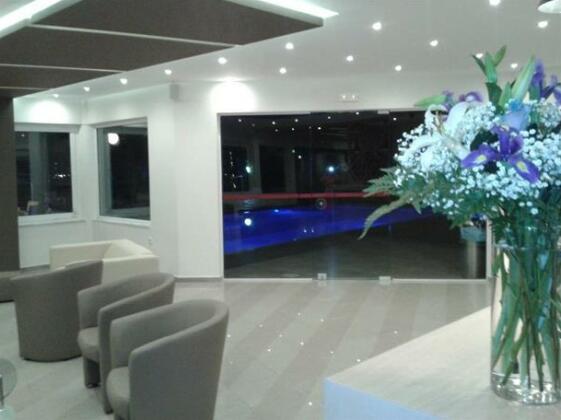 Varouxakis Hotel - Photo5
