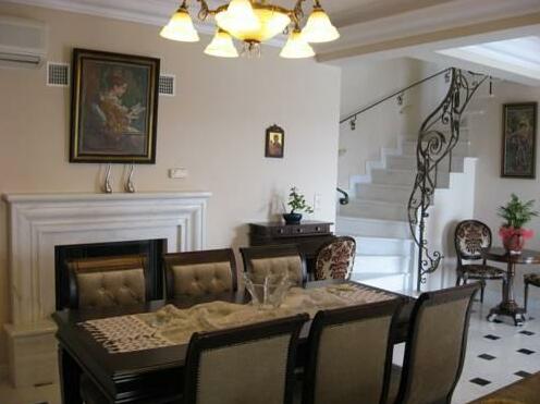 Iro Luxury Villa - Photo2