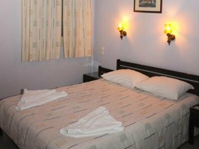 7 Brothers Hotel - Photo4