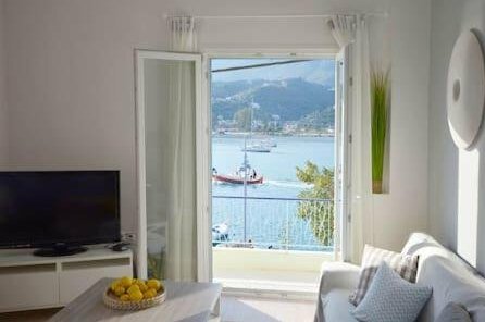 Beautiful house by the sea - Photo2