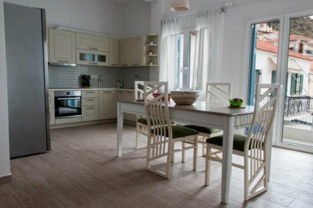 Beautiful house by the sea - Photo5