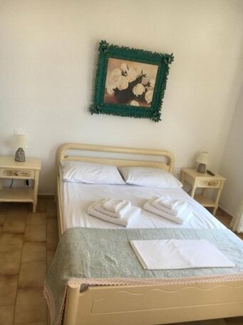 Betty's Apartments - Photo4