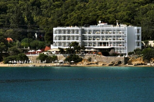 Golden View Poros - Photo2