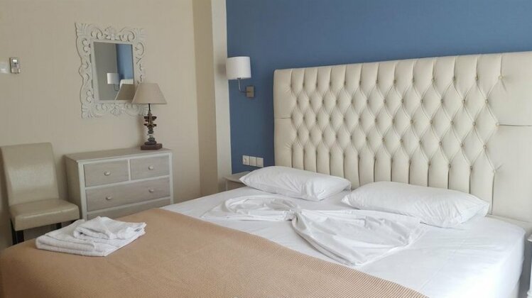 Helen Hotel Poros - Photo4