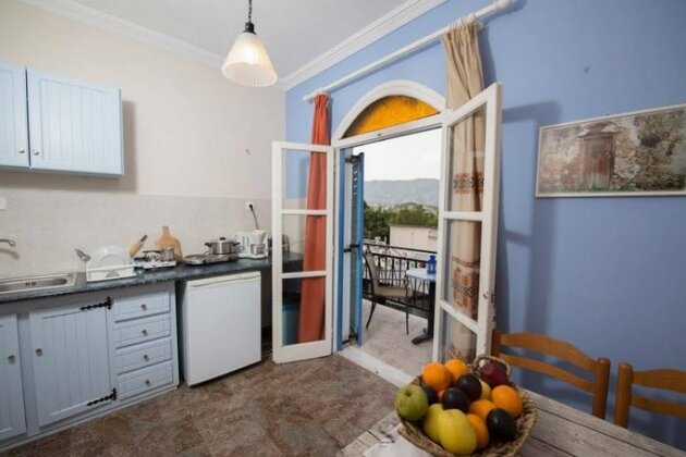 Maria Studios Poros - Photo5